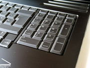 Aufgrund der Zunahme der Abmessungen des Gerätes findet im m17x auch ein separater Nummernblock rechts neben der Tastatur Platz.