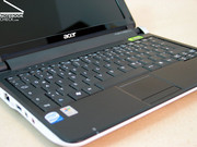 Die angebotene Tastatur zeigt etwas kleinere Tasten als diverse Konkurrenten im 10-Zoll Netbook Segment.