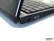 ...für Linkshänder ist die Schnittstellenanordnung brauchbar.