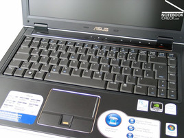 Asus V2S Tastatur