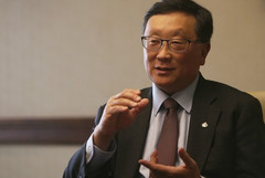 Blackberry CEO John Chen kündigt weitere Android Smartphones an