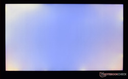 deutlich erkennbare Lichthöfe in den Ecken