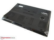 Die leistungsfähige Hardware benötigt ordentlich Frischluft.