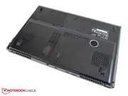 Das Chassis ist hauptsächlich aus Kunststoff gefertigt.