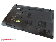 Die Unterseite entspricht 1:1 dem GE70.