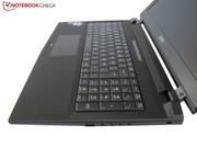 Bei kaum einem Notebook sind die Schnittstellen besser verteilt.