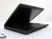 Das Dell Latitude E5500 positioniert sich als günstigstes Modell der Dell Business Notebook Palette.