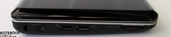 Linke Seite: Kensington Lock, Netzanschluss, 2x USB 2.0, SD Cardreader