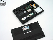 Dank der einteiligen, großzügigen Öffnung an der Unterseite des Notebooks,...