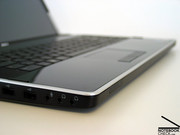 Wären nich die doch stolzen Abmessungen des Notebooks, so könnte man das Studio XPS 16 beinahe nicht vom kleineren XPS 13 von Dell unterscheiden.