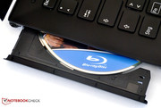... mit einem Bluray-Brenner ausgestattet.