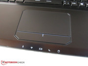 Zahlreiche Lämpchen geben Auskunft über den Systemstatus.