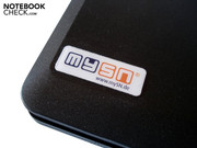 Auf den Notebookdeckel hat mySN sein Logo geklebt.