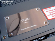 Ohne das lasergravierte Namensschild geht kein Alienware-Notebook aus dem Haus
