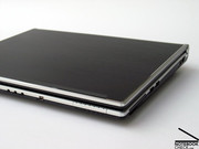 Das Deviltech 9000 DTX basiert auf das M860TU Barebone des chinesischen Notebook Herstellers Clevo.