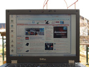 Der Bildschirm ist wahlweise in WXGA oder WXGA+ Auflösung erhältlich