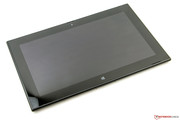 Das Tablet besitzt einen 10,1-Zoll-IPS-Screen, welcher mit 650 cd/m² erstrahlt.
