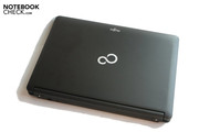 Mit dem Lifebook S710 bringt Fujitsu ein Business-Notebook, das den Geldbeutel schont.