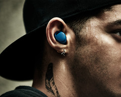 Samsung Gear IconX: Bluetooth-In-Ear-Ohrhörer ab sofort im Handel