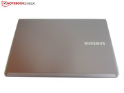 Beim 510R5E handelt es sich um ein potentes Multimedia-Notebook...