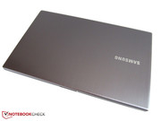 Dank der hochwertigen Materialen wirkt der Allrounder ziemlich edel.