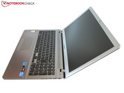 Der Öffnungswinkel entpuppt sich als durchschnittlich.