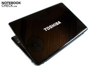 Im Hochglanzfinish spiegelt sich die Umgebung.