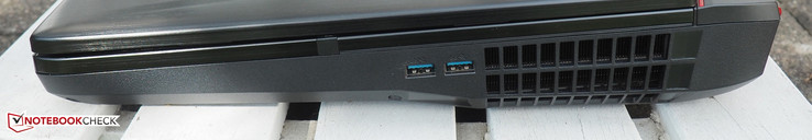 rechte Seite: 2x USB 3.0
