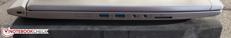 linke Seite: Kensington Lock, 2x USB 3.0, Mikrofon, Kopfhörer, Kartenleser