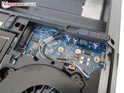 Insgesamt kann das Notebook mit vier Massenspeichern bestückt werden.