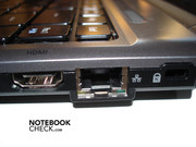 HDMI-Ausgang, RJ45 Gigabit-LAN und Kensington Lock auf der rechten Seite