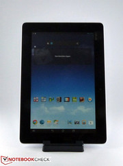 Hochkant im Standfuß: eine eher wackelige Idee.