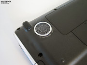 Der an der Unterseite platzierte Subwoofer trägt dazu einen wesentlichen Teil bei.