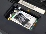 Zu den integrierten Kommunikationsfeatures zählt WLAN und Gigabit LAN ebenso wie Bluetooth und Infrarot.