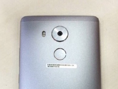 Das Design des Huawei Mate 8 erinnert an das Huawei Mate S (Bild: weibo.com/webthinker123)