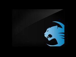 Mighty Blue - mit dem blauen Roccat Logo in der rechten unteren Ecke.