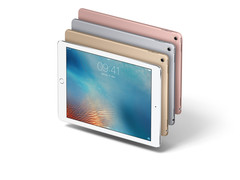 Das iPad Pro 9.7 hat technisch etwas abgespeckt im Vergleich zum 12,9 Zoll großen Modell (Bild: Apple)