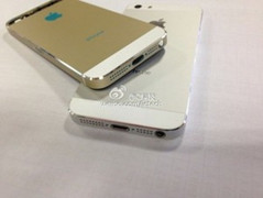 Der zweitaktuellste Leak zeigt eine Gold-Version des iPhone 5s (Foto: weibo.com)