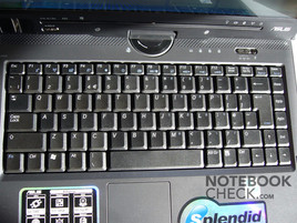 Asus R1F Tastatur