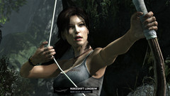 Mit dem Bogen wird Lara zur Jägerin und Stealth-Expertin.