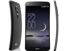 LG: Vorverkauf des LG G Flex Smartphones bei Vodafone für 800 Euro