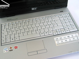 LG S1 Pro Tastatur