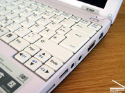 Die Tastatur konnte im Test sowohl durch ihre Größe als auch durch das überaus angenehme Tippgefühl punkten.