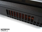 Unter Last drehen die beiden Lüfter deutlich auf.