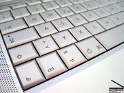 Die Tastatur lässt sich angenehm bedienen, ist für Windows Anwender aber etwas gewöhnungsbedürftig.