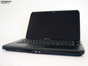 ...welches auf das HLB2 Barebone des taiwanischen Herstellers Compal basiert,...