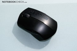 Auf Glastischen funktioniert der Lasersensor nicht.