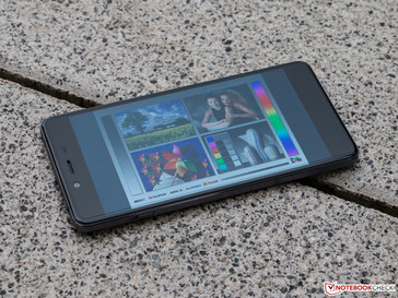 Bei trübem Wetter hat das OnePlus X keine Probleme.