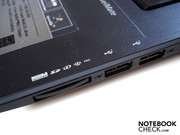 Ein 5-in-1-Kartenleser sowie zwei USB 2.0-Ports bereichern die rechte Seite.