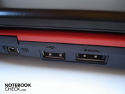 Firewire, USB 2.0 und eSATA/USB 2.0-Combo auf der rechten Seite